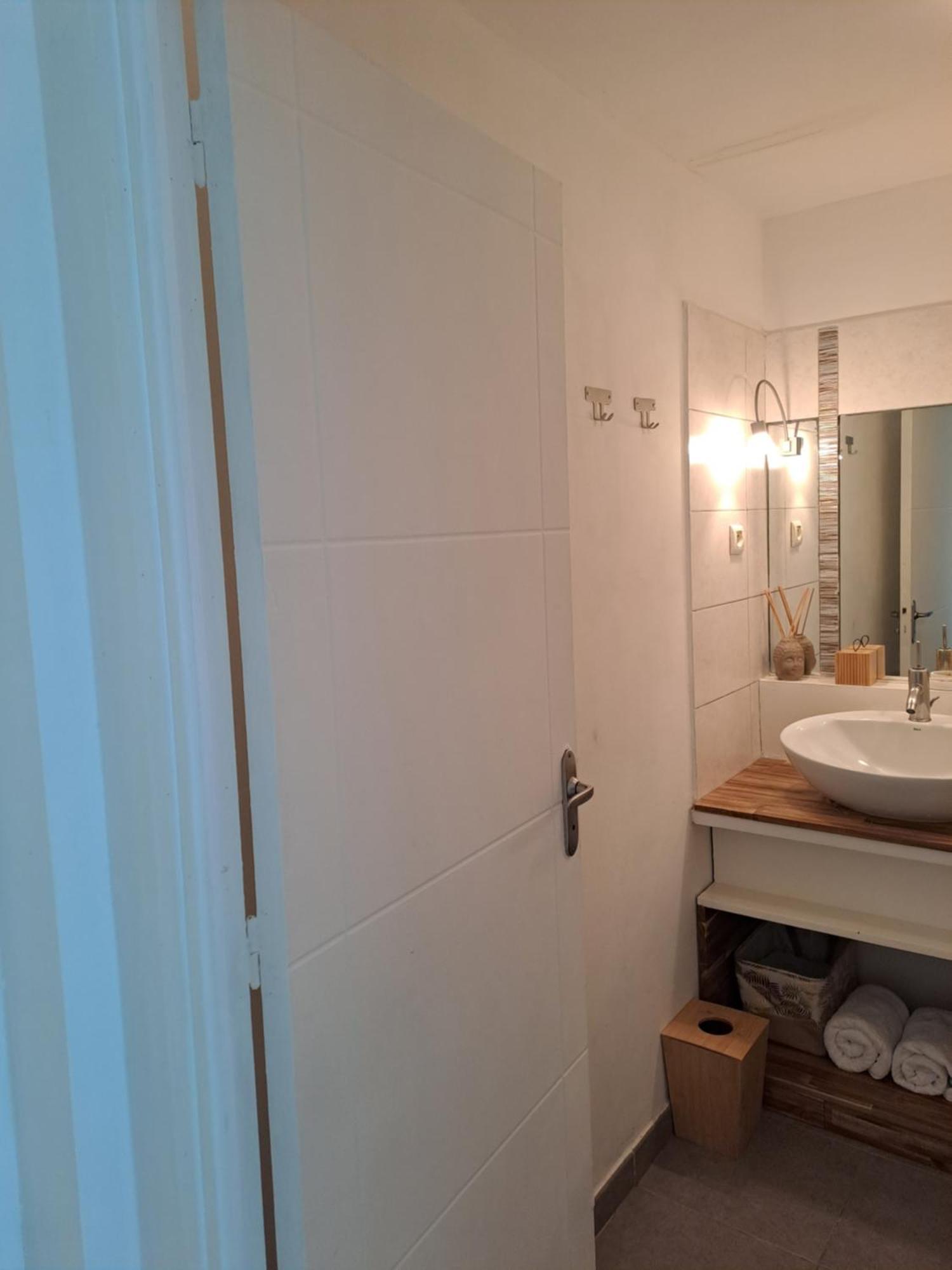 לה מול Rdc Appartement En Bord De Mer Au Son Des Vagues מראה חיצוני תמונה