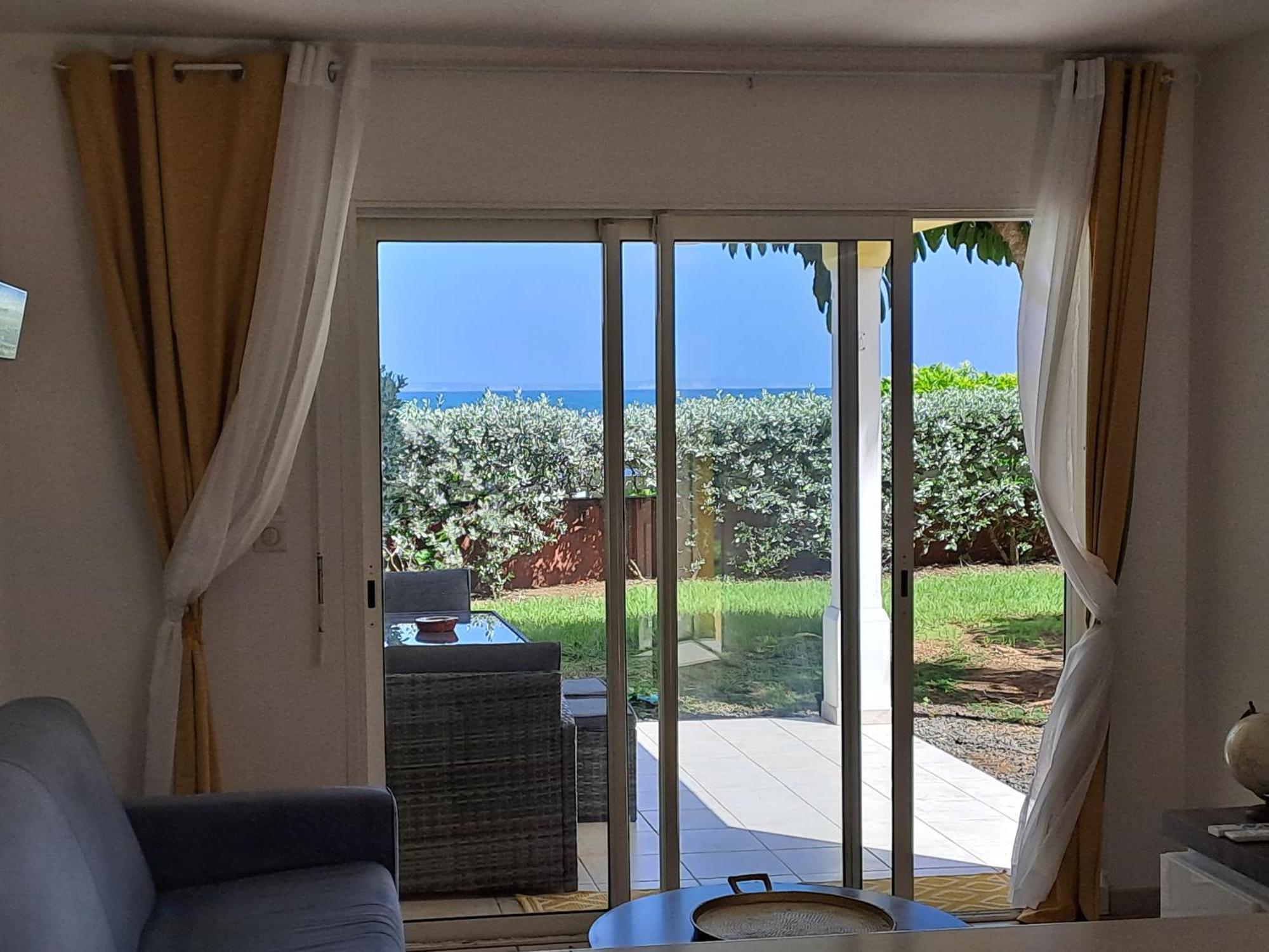 לה מול Rdc Appartement En Bord De Mer Au Son Des Vagues מראה חיצוני תמונה